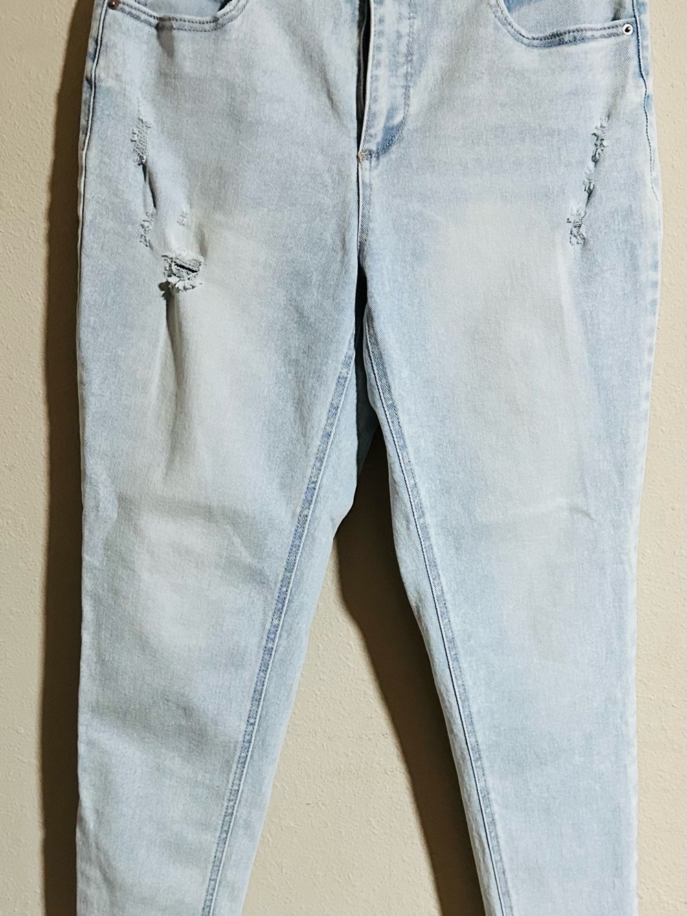 Time and Tru Light Blue Ripped Skinny Jeans